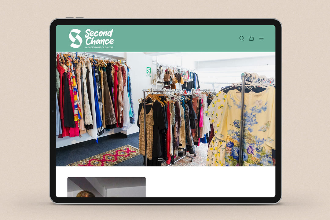 Imagen de un ipad con la web de Second Chance en su pantalla.