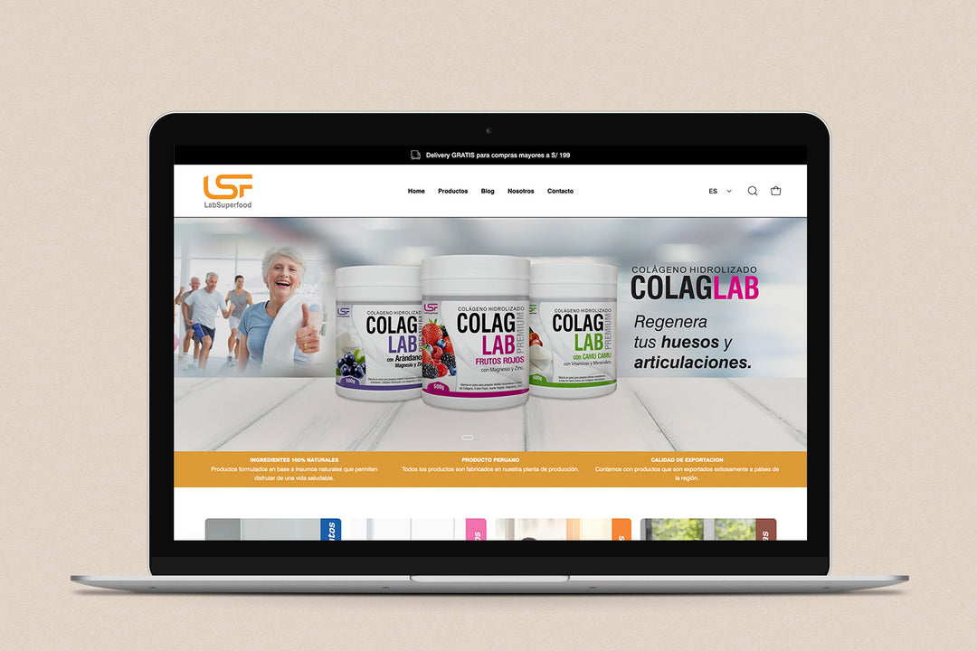 Imagen de una laptop con la web de Lab Superfood en su pantalla.