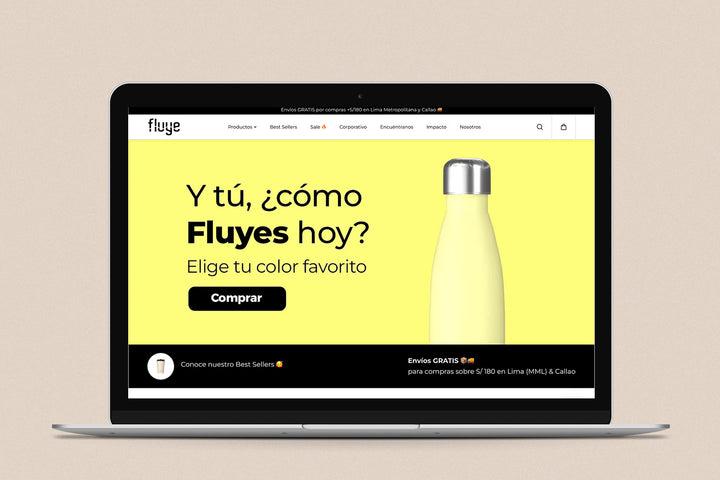 Imagen de una laptop con la web de Fluye en su pantalla.