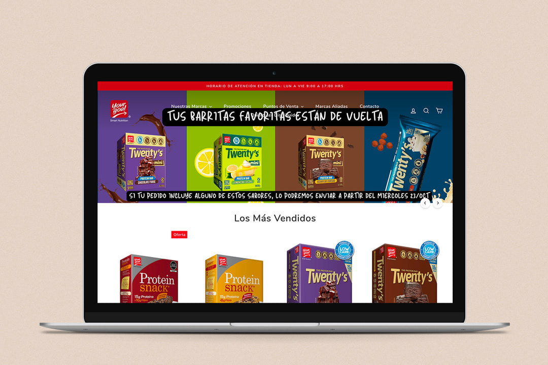 Imagen de una laptop con la web de Your Goal en su pantalla.